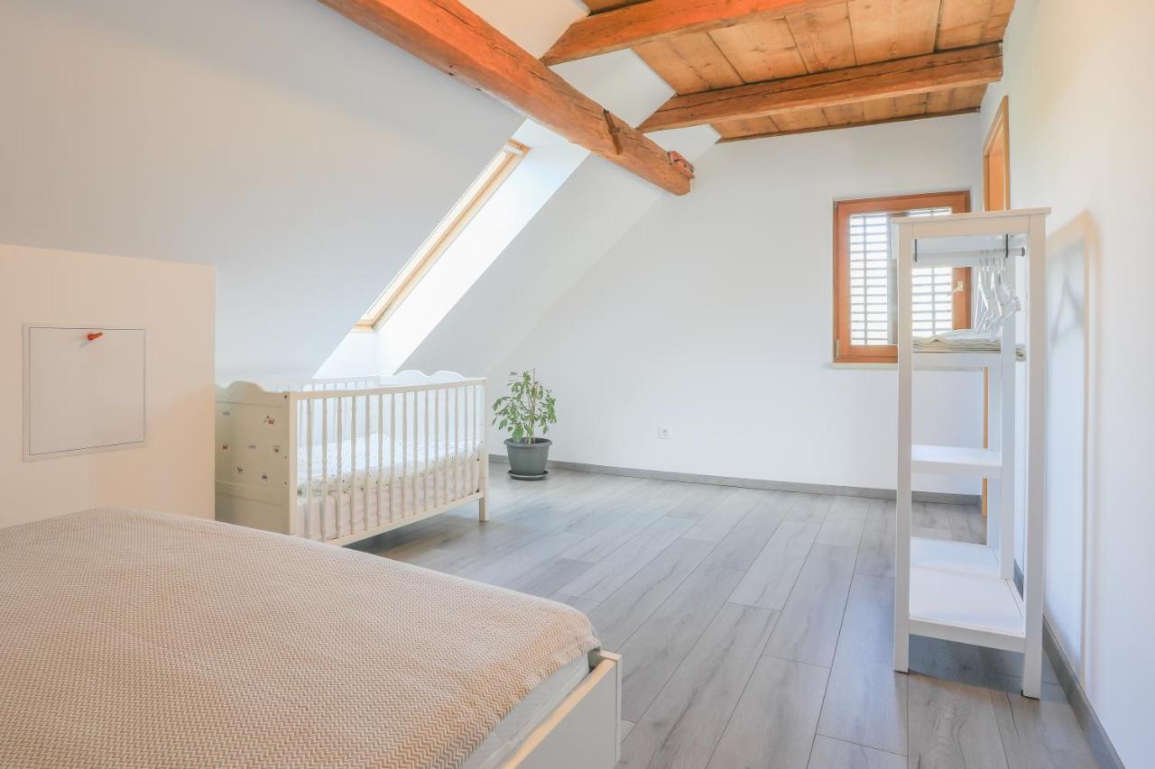 Apartment Krnicar Zgornje Gorje ภายนอก รูปภาพ